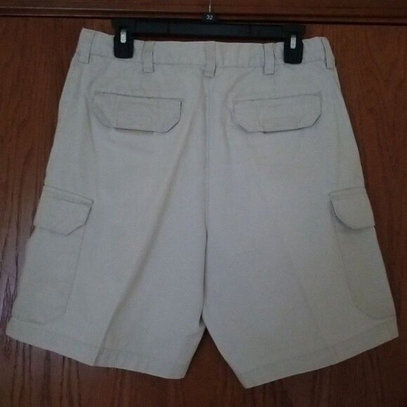 Geoffrey Beene tan cargo shorts size 32 - Picture 5 of 7